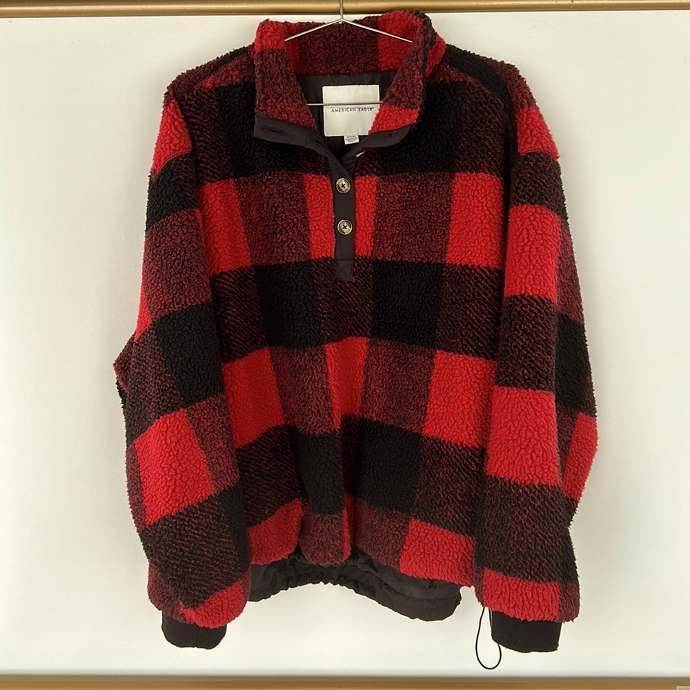 American Eagle Heavy Pullover Sweater